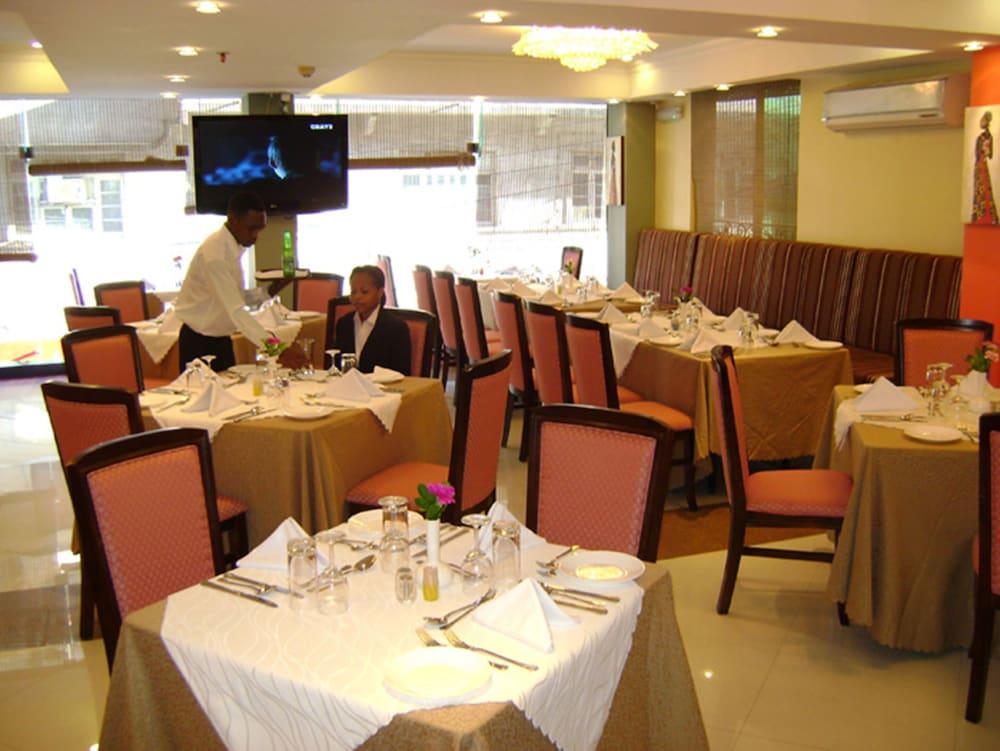 Hotel Nikko Towers Dar es Salaam Exterior photo