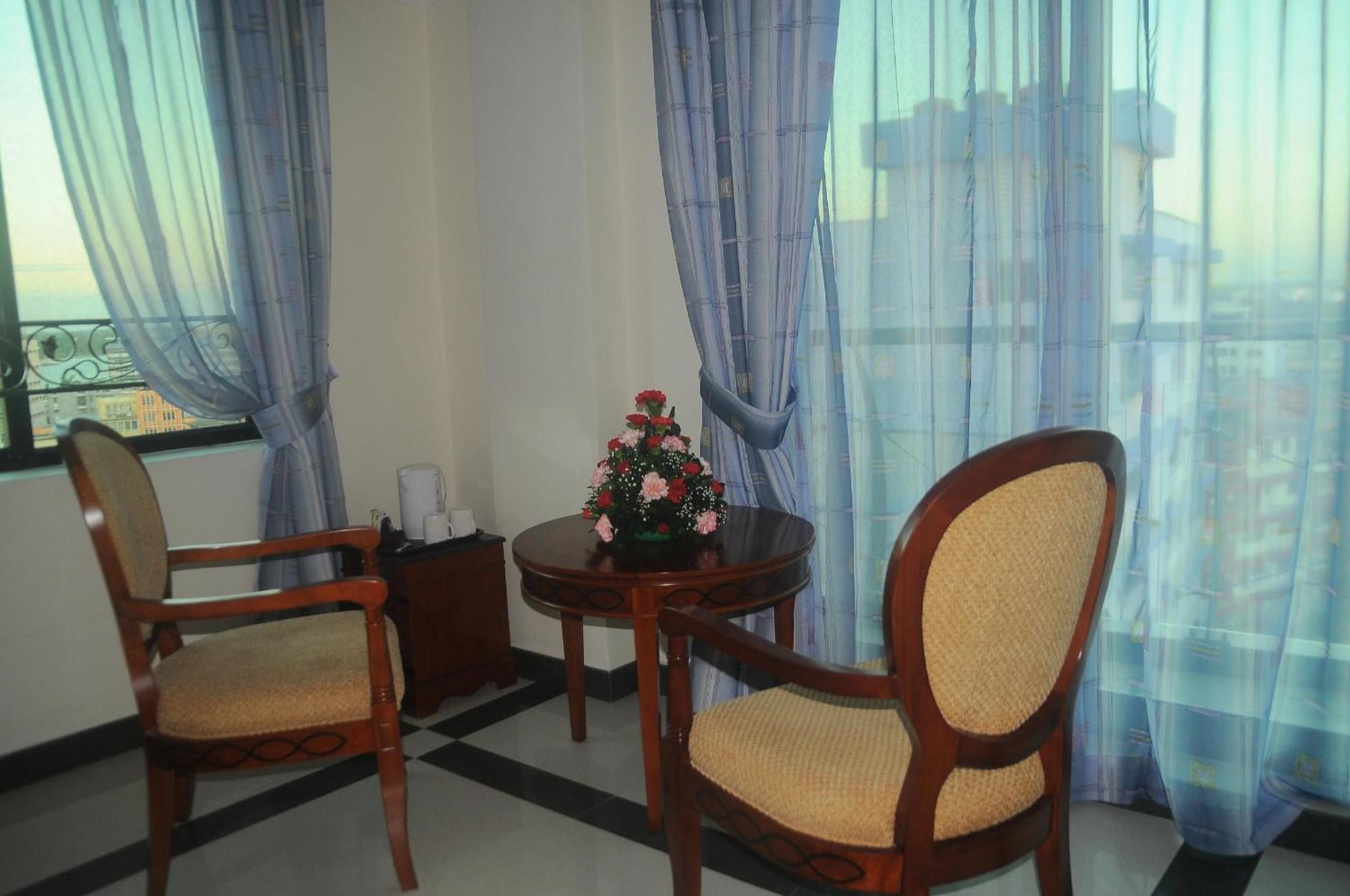 Hotel Nikko Towers Dar es Salaam Exterior photo