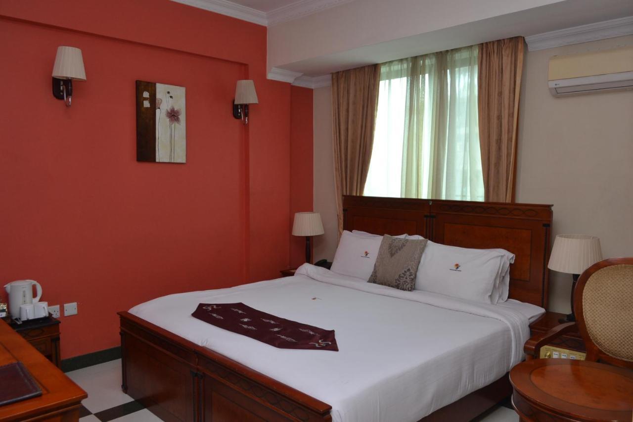 Hotel Nikko Towers Dar es Salaam Exterior photo