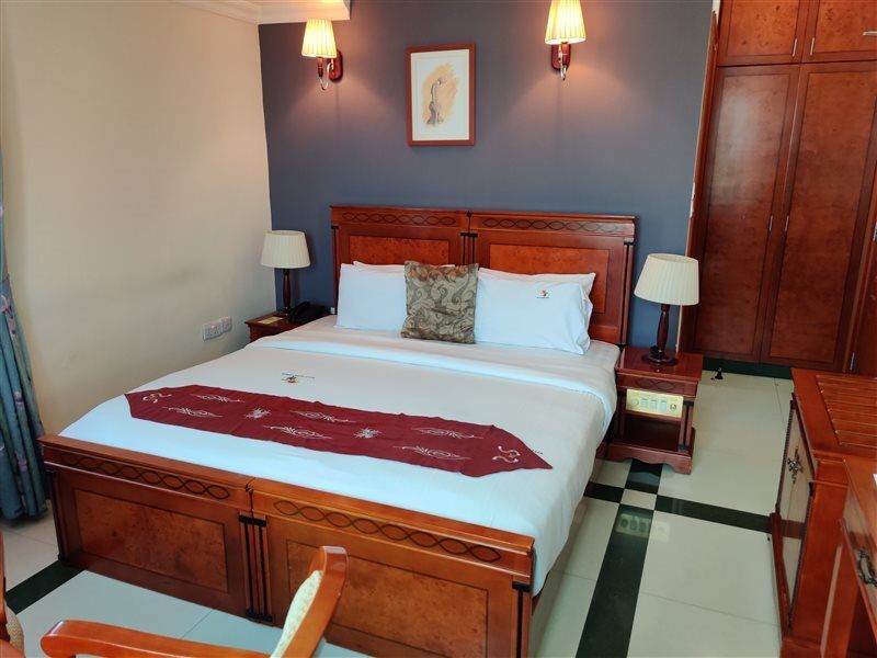 Hotel Nikko Towers Dar es Salaam Exterior photo
